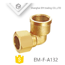 EM-F-A132 Hembra de latón hilo conector rápido codo accesorio de tubería